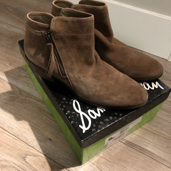 SAM EDELMAN Suede Packer Flat Ankle Bootie Taupe - Picture 2 of 6